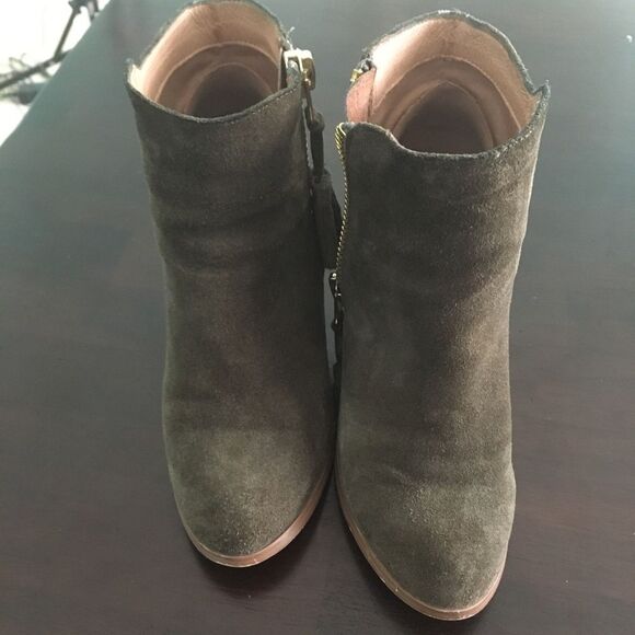 Aldo Olive Suede Tasseled Booties Size 7 - Picture 5 of 7